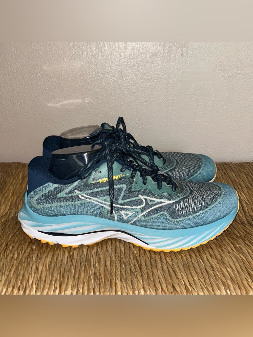 Mizuno Wave Rider 27 Teal and Navy Running Shoes